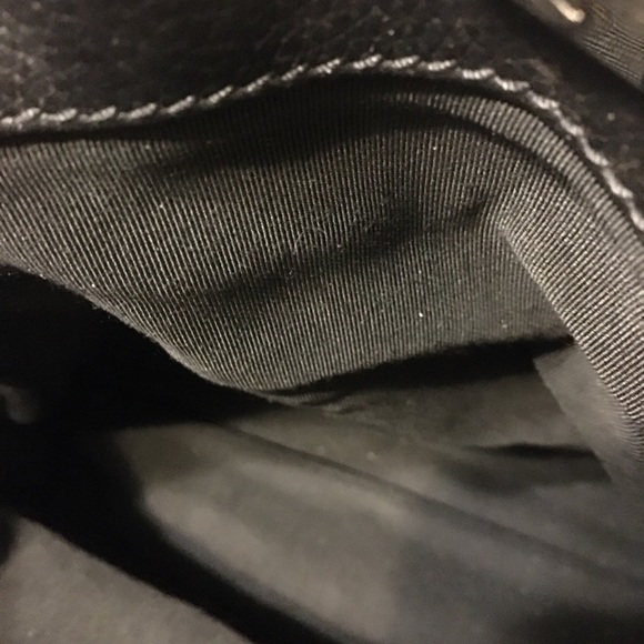 CHANEL Executive Cerf Tote - Picture 8 of 11